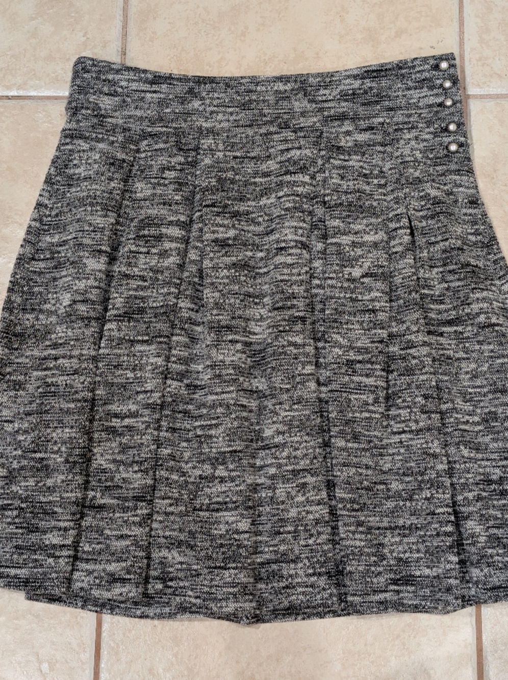 Classic Pleated Gray Women's Skirt